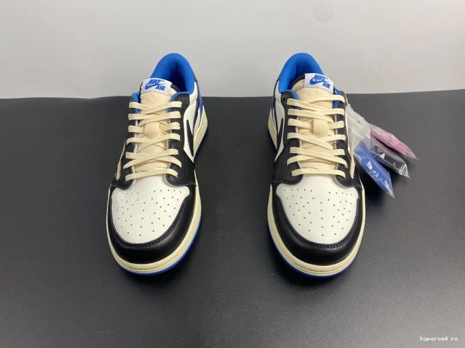 Travis Air Scott x 1 Design Retro DM7866-140 Fragment x Low Jordan 0803